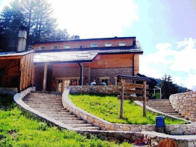Hotel Snjezna Kuca - Nature Park Of Bosnia Herzegovina Padezina 外观 照片
