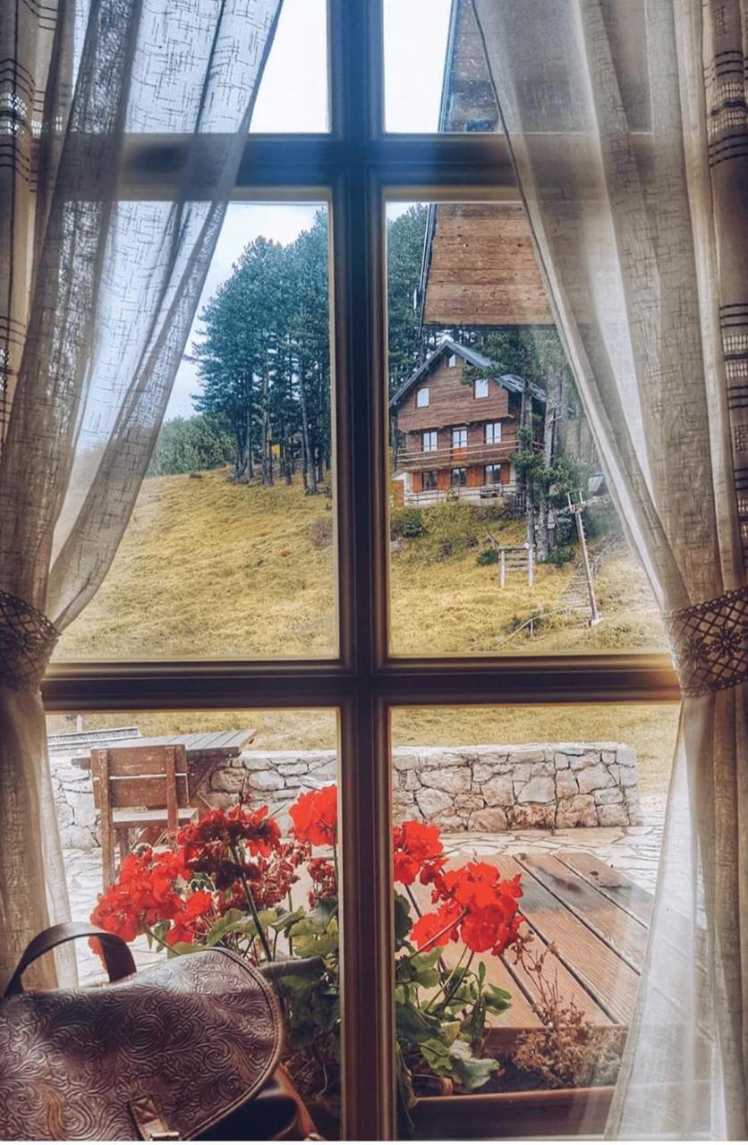 Hotel Snjezna Kuca - Nature Park Of Bosnia Herzegovina Padezina 外观 照片